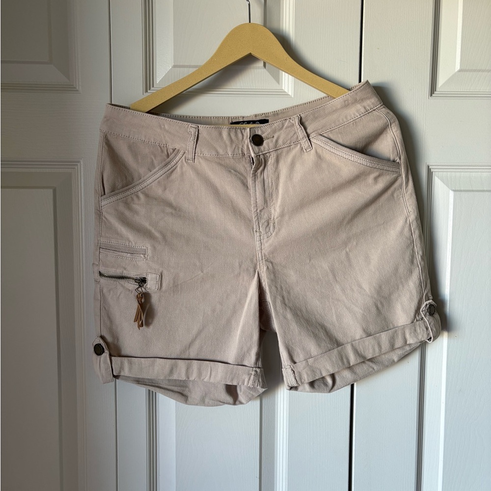 Charlie B | Khaki cargo shorts. Roll tab hems. Pockets. Outdoors. Size 8